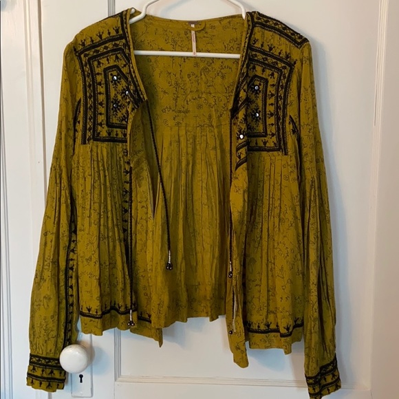 Free People embroidered light jacket/over shirt - Picture 5 of 6